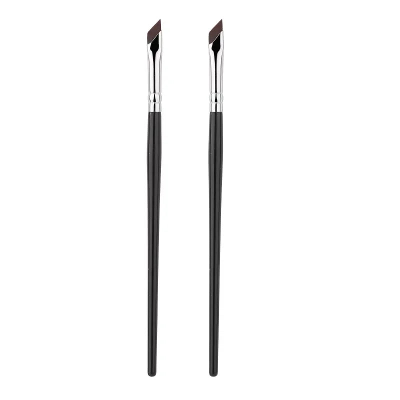 Blade Eyeliner Brush