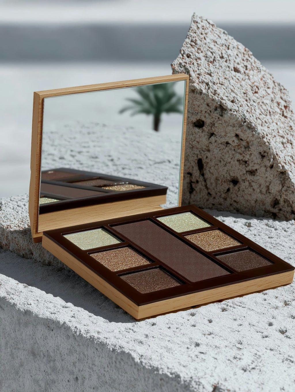 Sixteen-color magic eye shadow