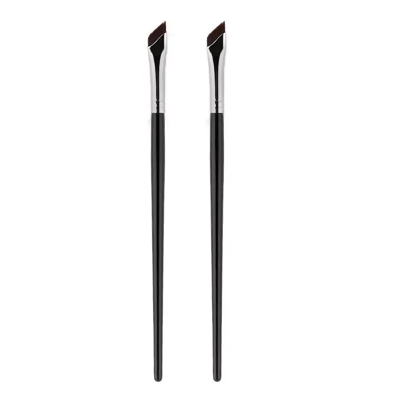 Blade Eyeliner Brush